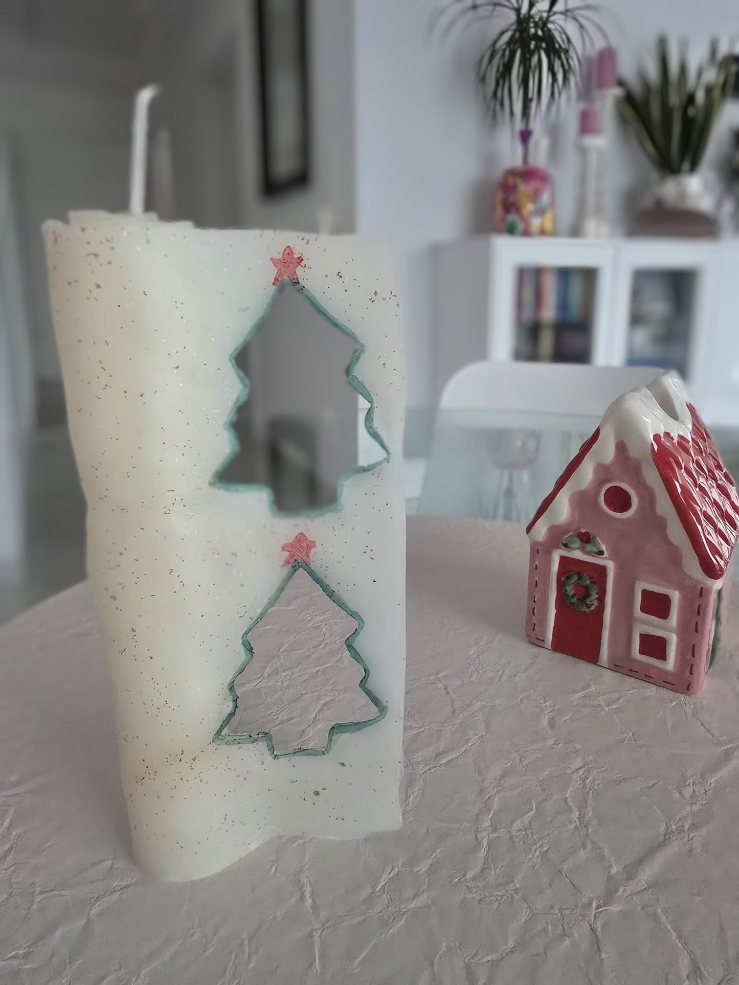 Kerzen-Workshop in Wassenberg:        10.11.25 18:00-20:00 Uhr         Kreative Kerzen gestalten